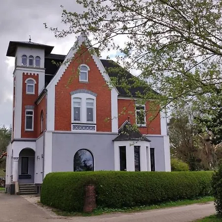 Daire Kunterbunt, Gemuetlichkeit Am Waldesrand *