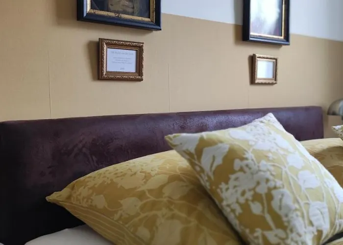 Kunterbunt, Gemütlichkeit Am Waldesrand